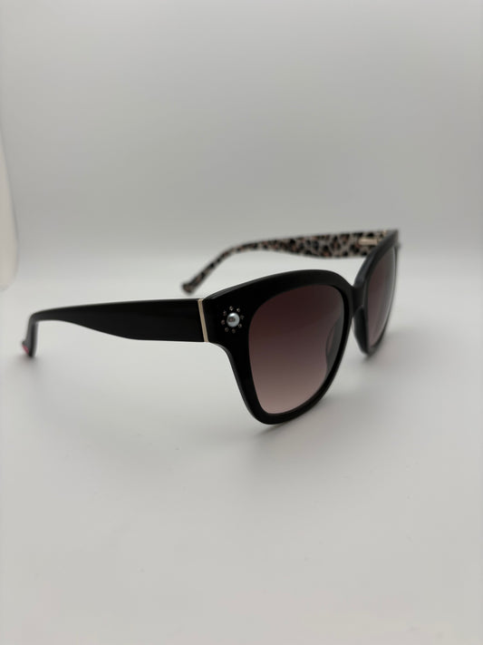 Betsey Johnson Sunglasses - Gorgeous / Black