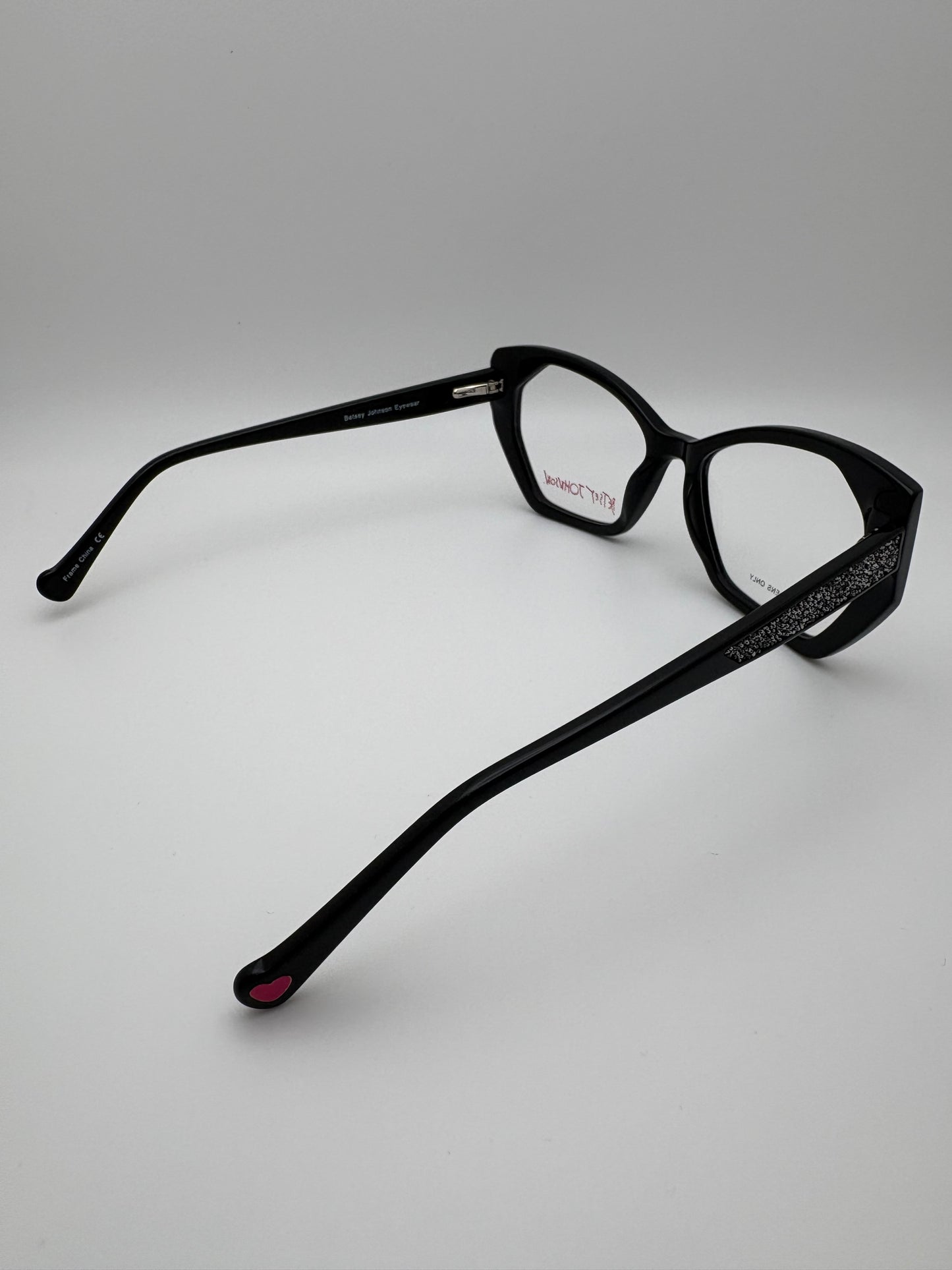 Betsey Johnson Glasses - CEO Vibes / Black