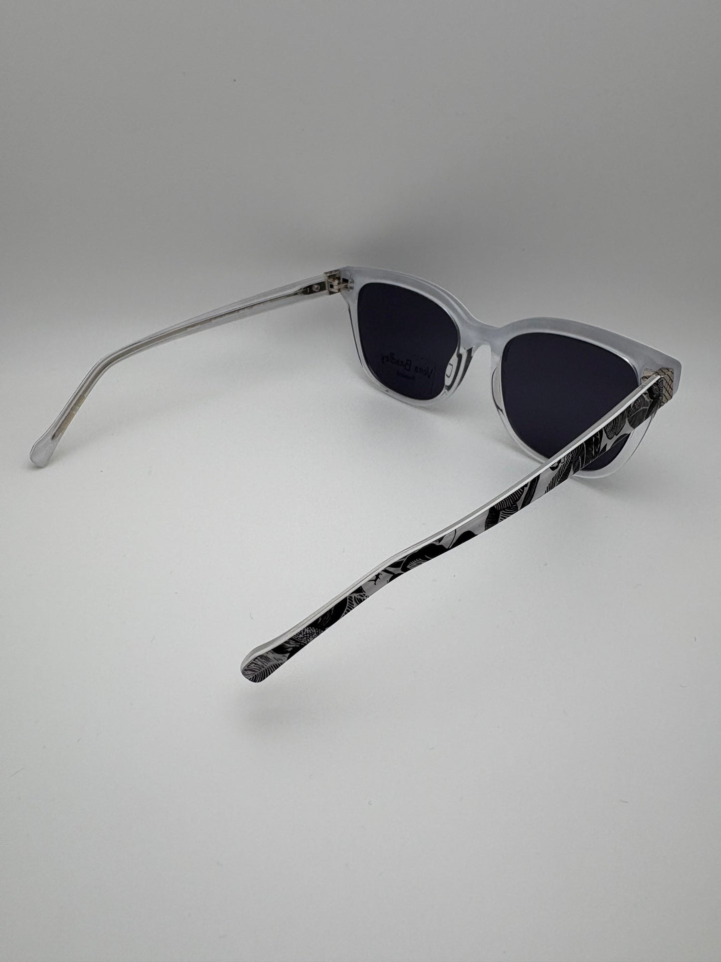 Vera Bradley Sunglasses - Meagan / Bedford Blooms
