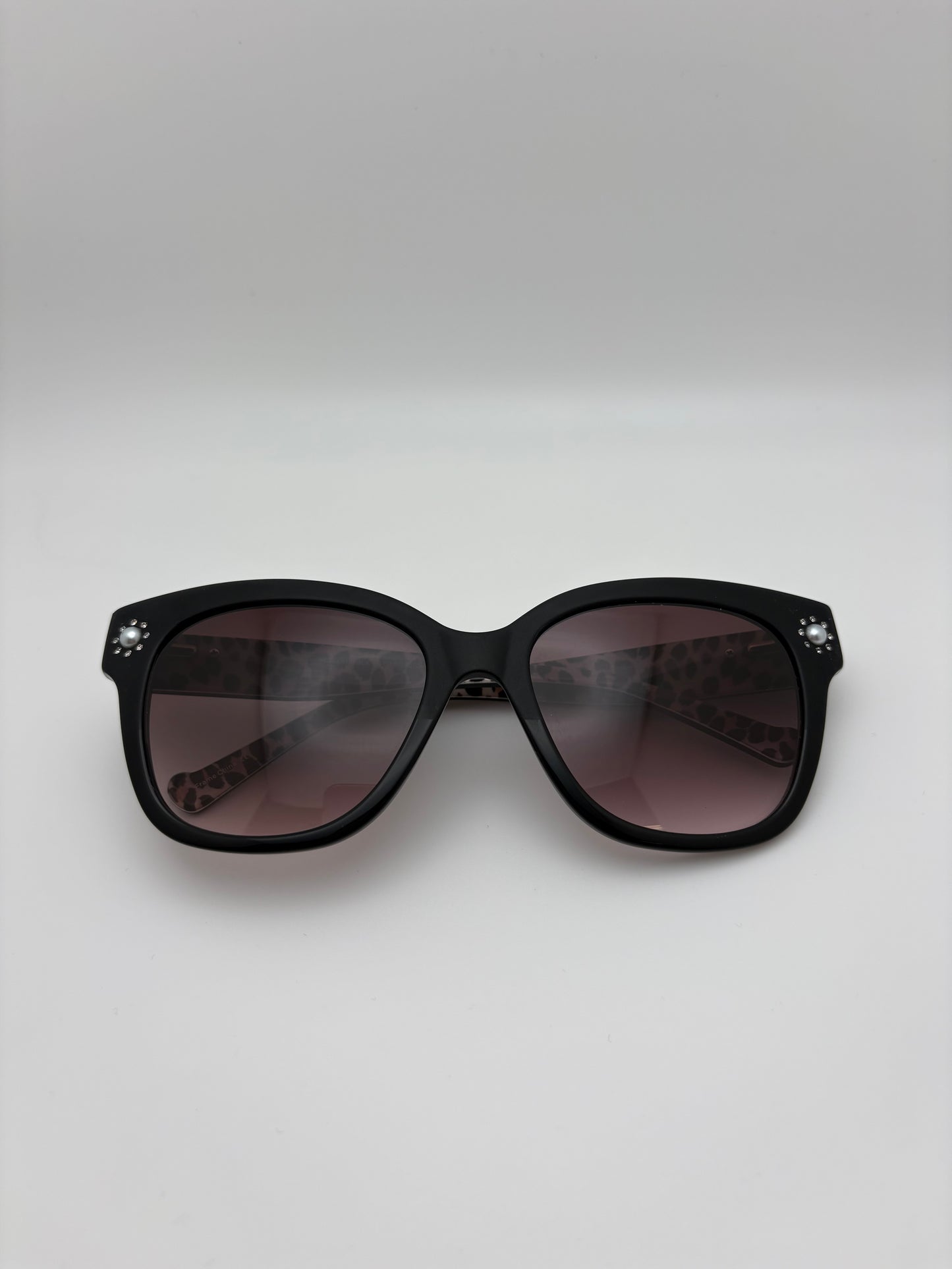 Betsey Johnson Sunglasses - Gorgeous / Black