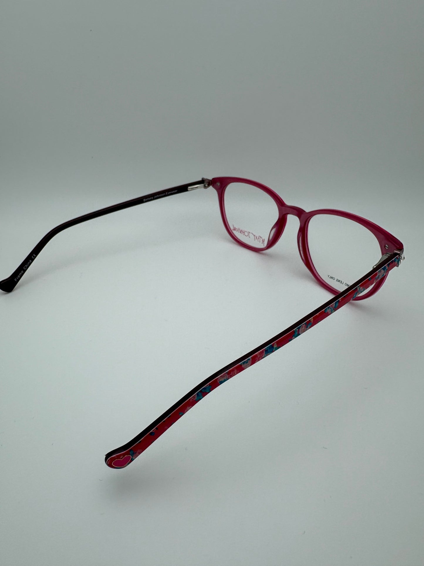 Betsey Johnson Glasses - Talk To Me / Pink