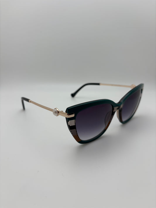 Betsey Johnson Sunglasses - Main Event / Green