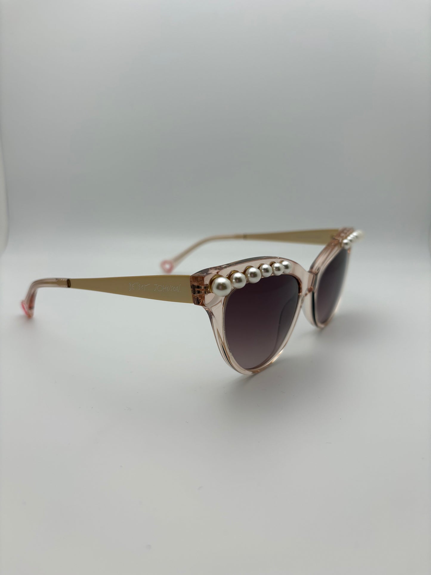 Betsey Johnson Sunglasses - Kitty Pearls / Tan