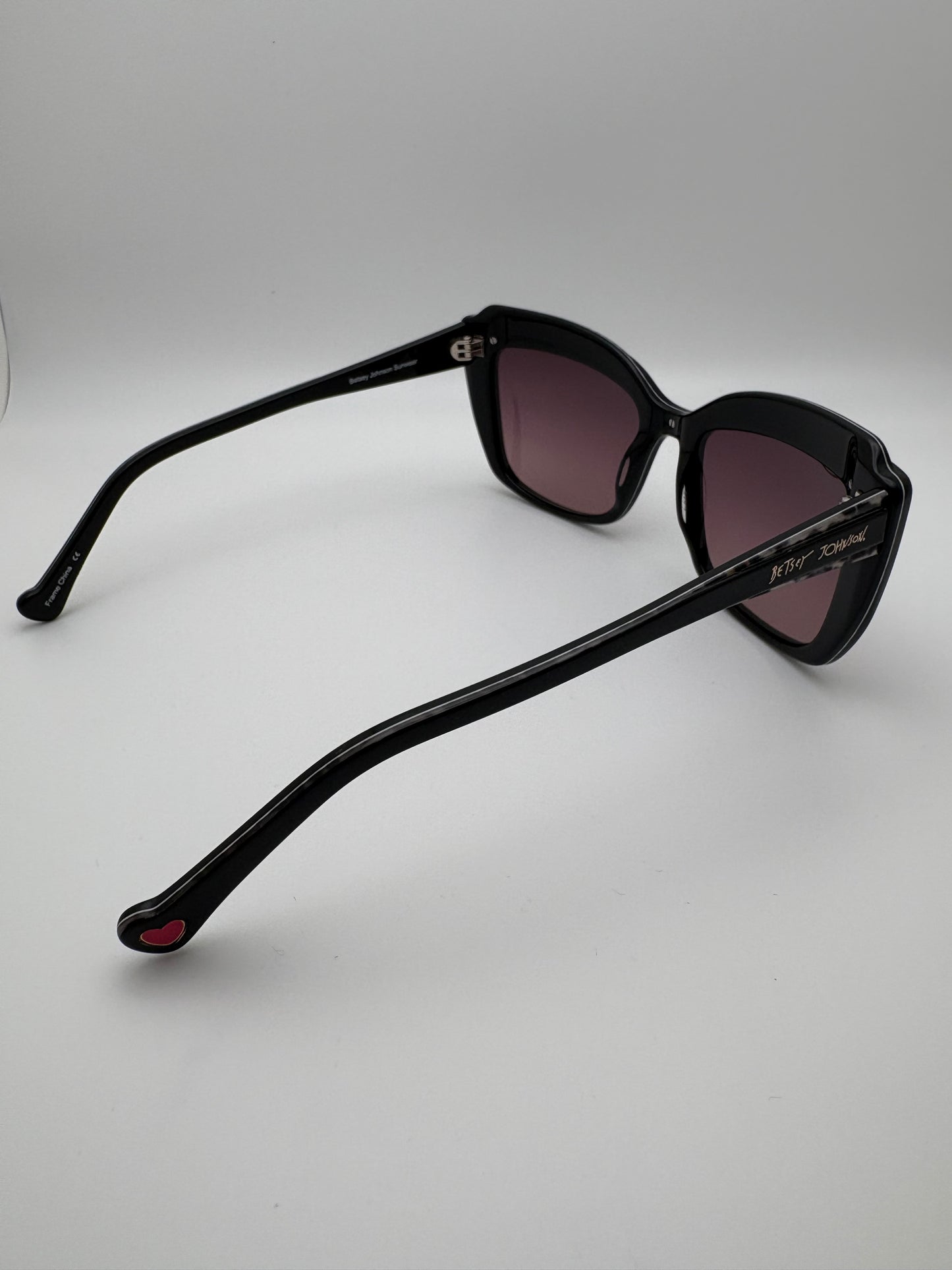 Betsey Johnson Sunglasses - Soul Sister / Tortoise