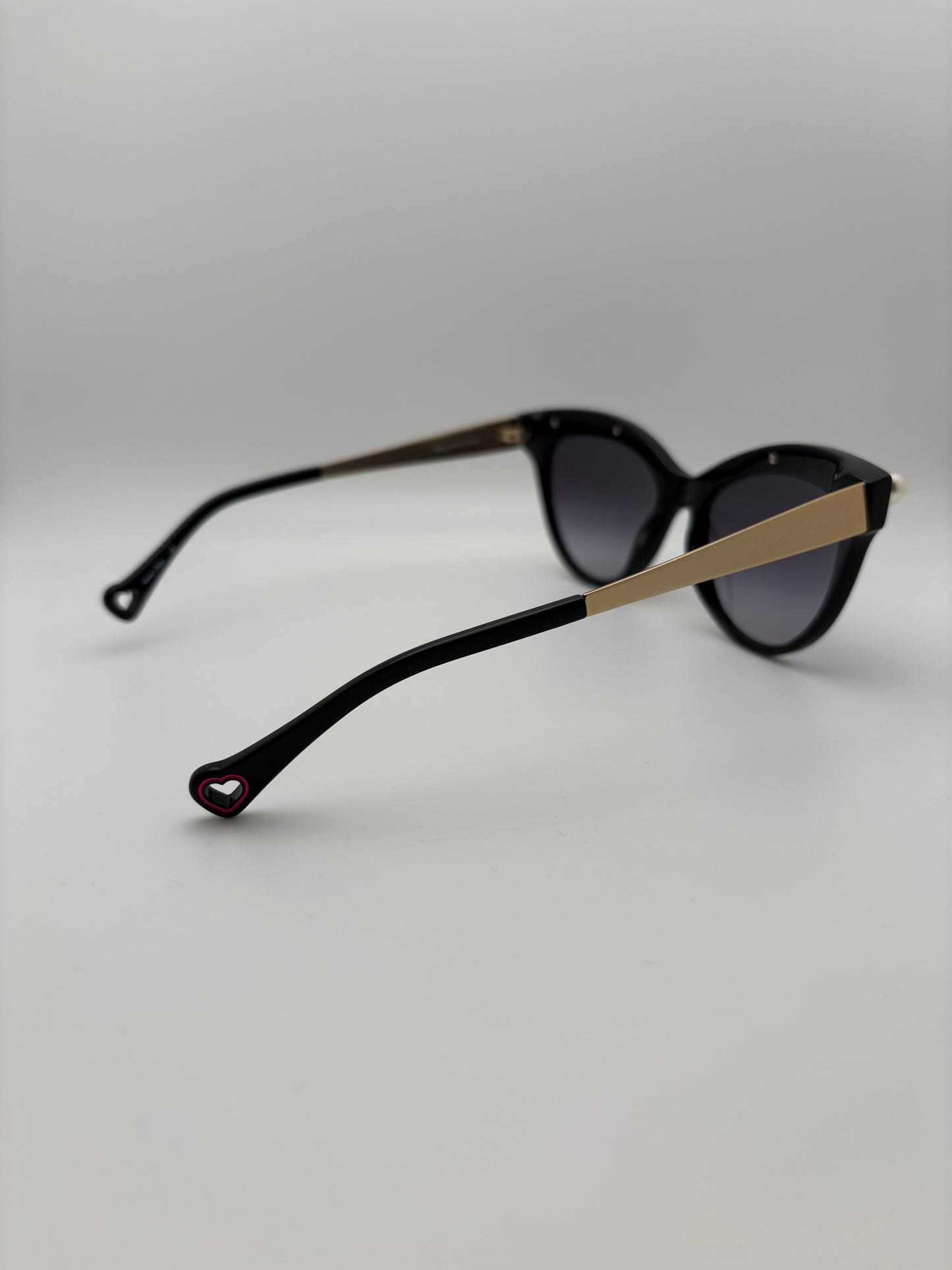 Betsey Johnson Sunglasses - Kitty Pearls / Black