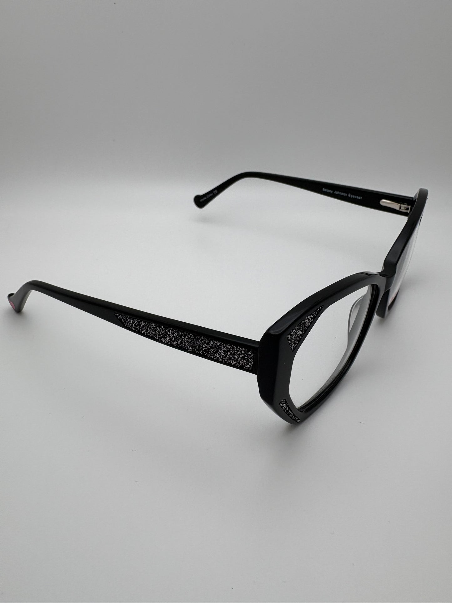 Betsey Johnson Glasses - CEO Vibes / Black