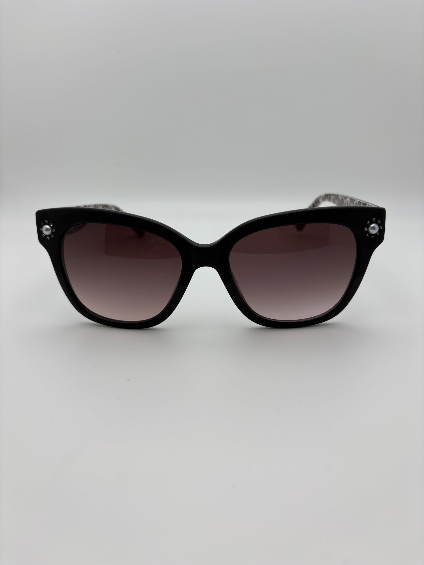 Betsey Johnson Sunglasses - Gorgeous / Black