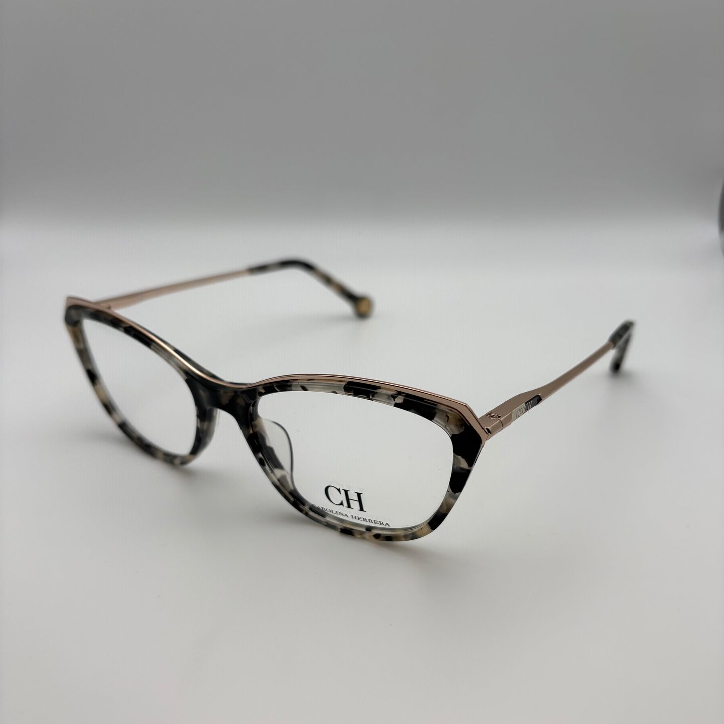 Carolina Herrera - VHE854K /  Col.09BB